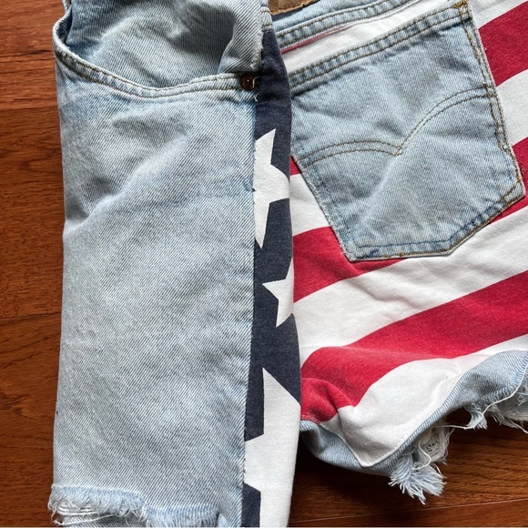 Vintage Levi’s Orange Tab American Flag Raw Hem Distressed Denim cut off Jeans - Picture 8 of 14